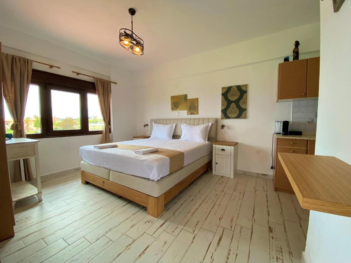 Marianna Sea View Afitos Apartment Bagian luar foto