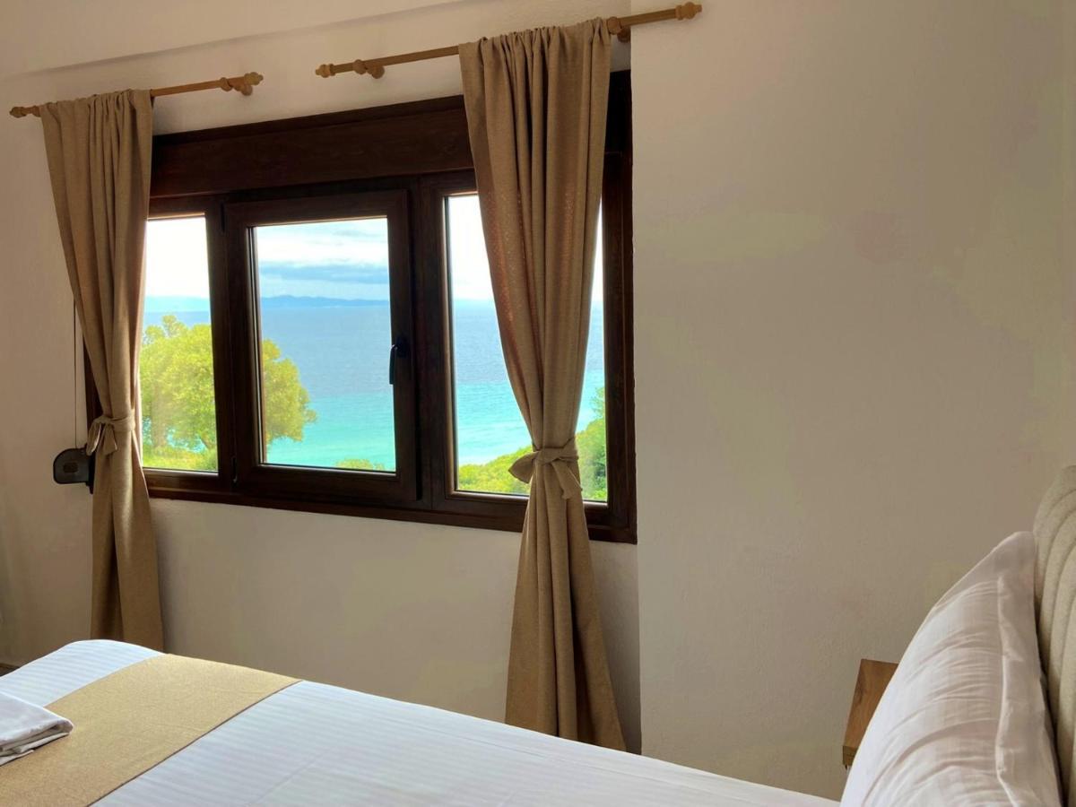 Marianna Sea View Afitos Apartment Bagian luar foto