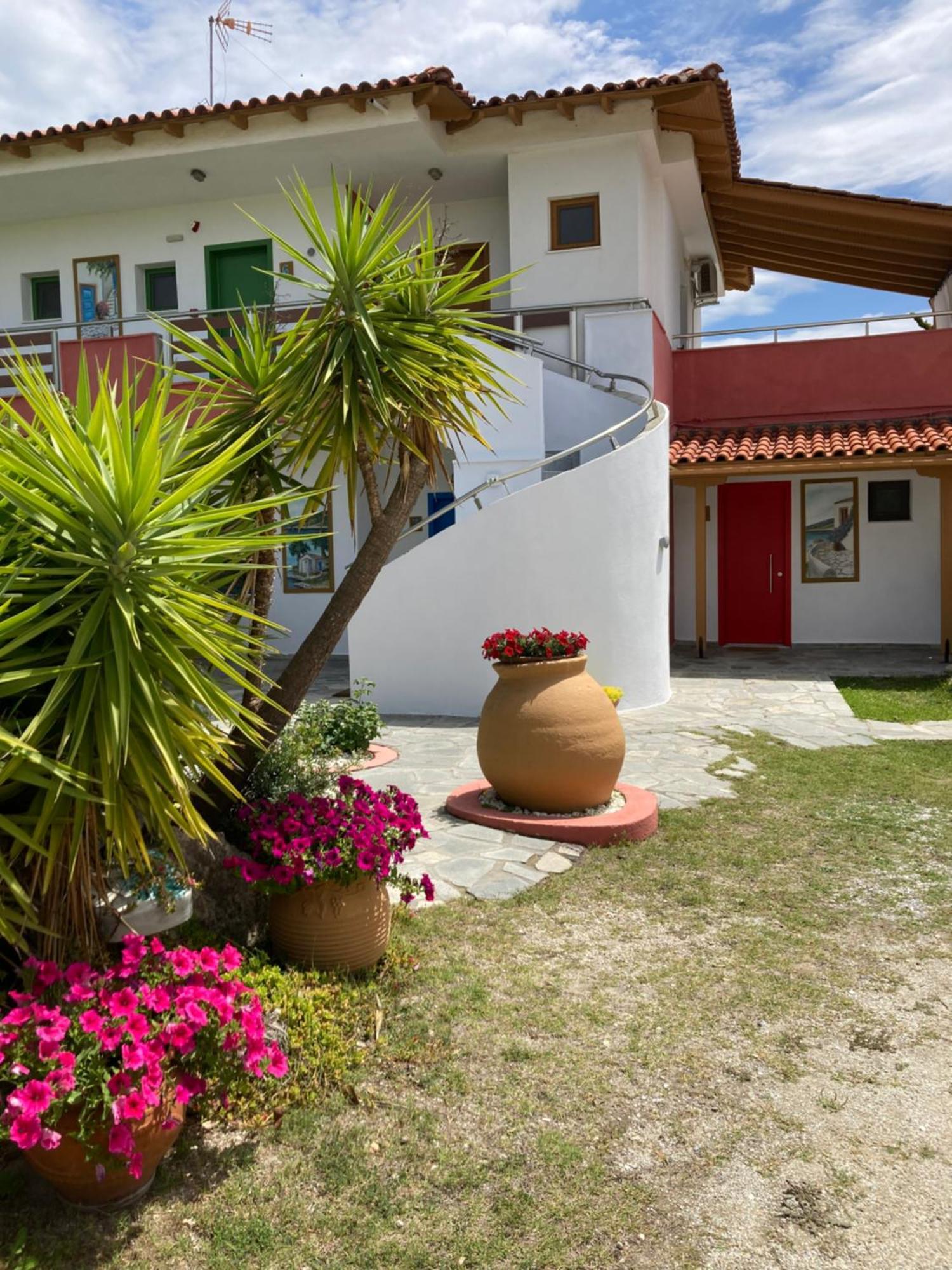 Marianna Sea View Afitos Apartment Bagian luar foto